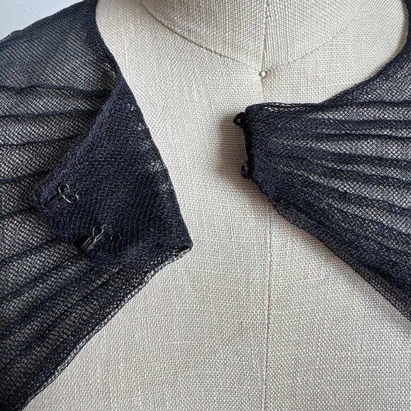 MONIQUE LHUILLIER Black Mesh Pleated Bolero - Picture 7 of 12